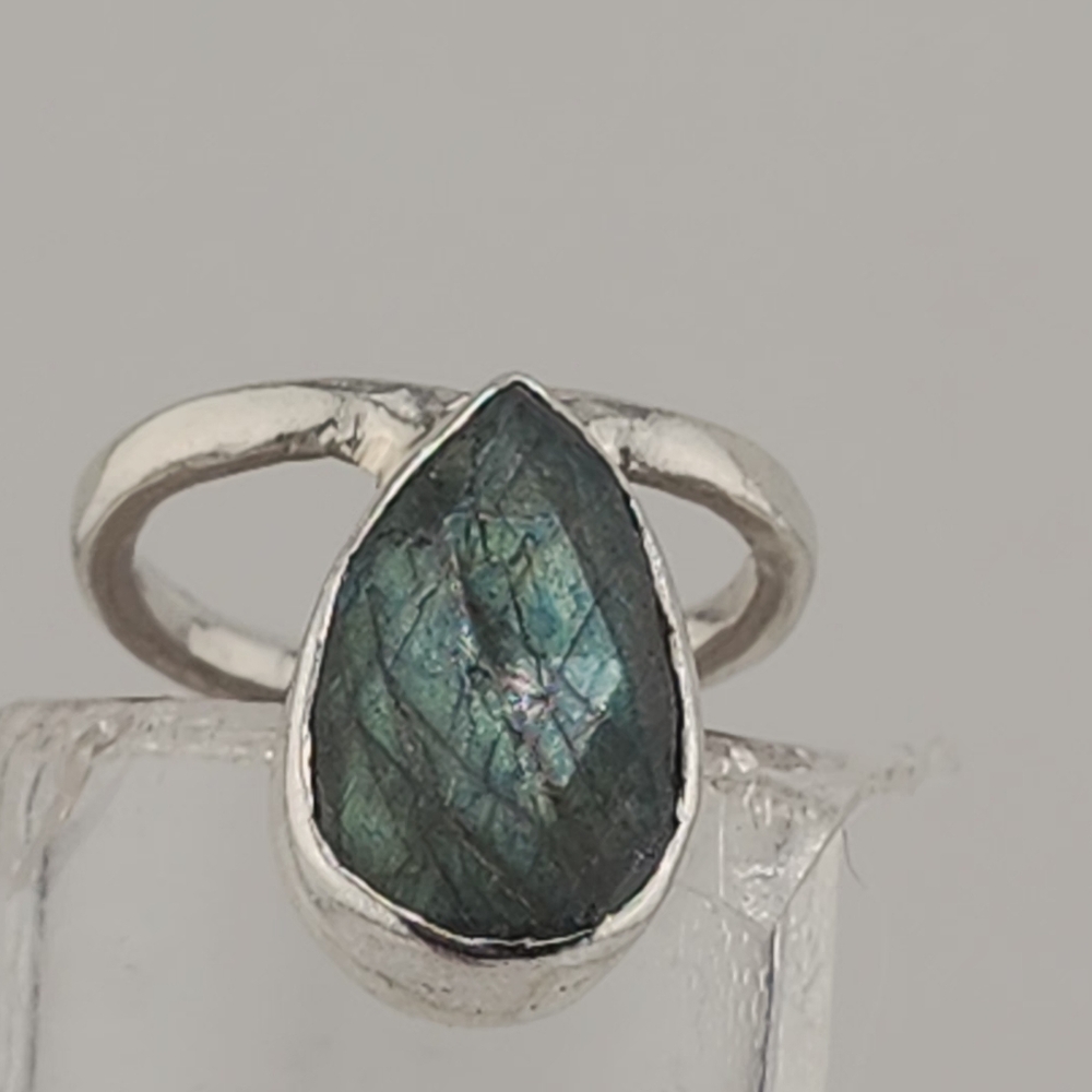 LABRADORITE TEAR DROP STONE ROSE-CUT HANDMADE STERLING SILVER RING SIZE 9